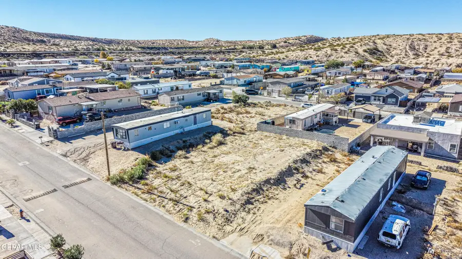 310 Rio Rojo Drive, Sunland Park, NM 88063 - Image #2