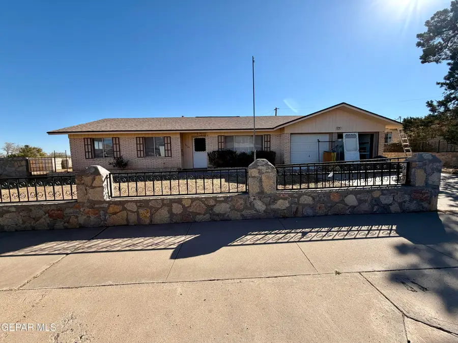 10220 Bon Aire Drive, El Paso, TX 79924 - Image #3