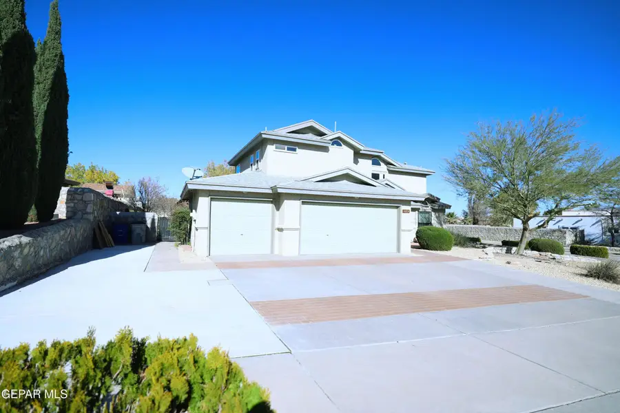 4373 Loma De Oro Drive, El Paso, TX 79934 - Image #2
