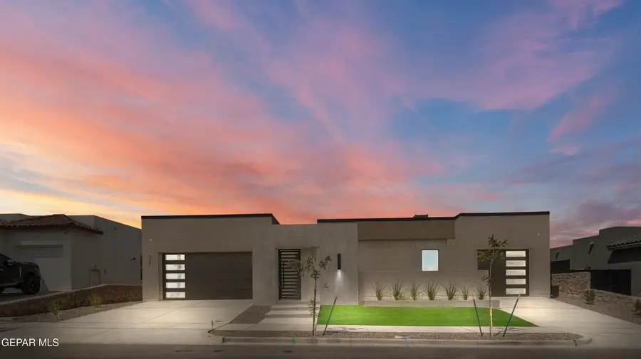 321 Blue Valley Drive, El Paso, TX 79928 - Image #2