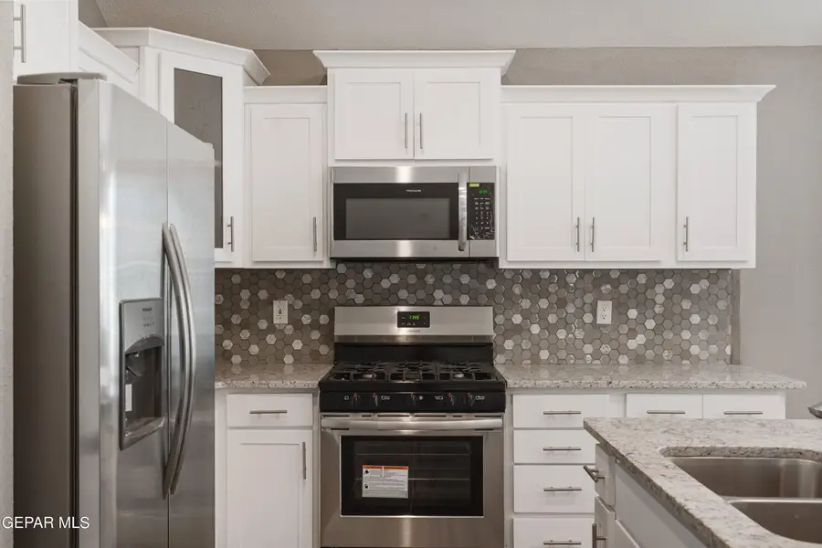13868 Summer Hail Avenue, El Paso, TX 79928 - Image #2