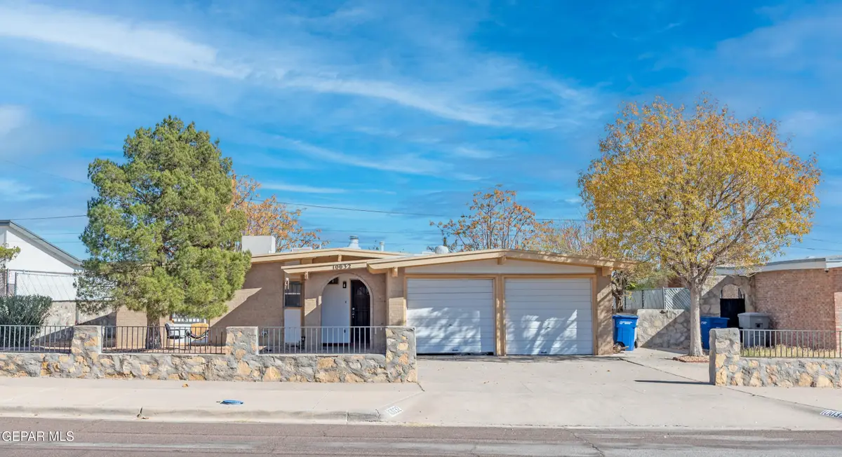 10032 Foothill Drive, El Paso, TX 79924 - Image #1