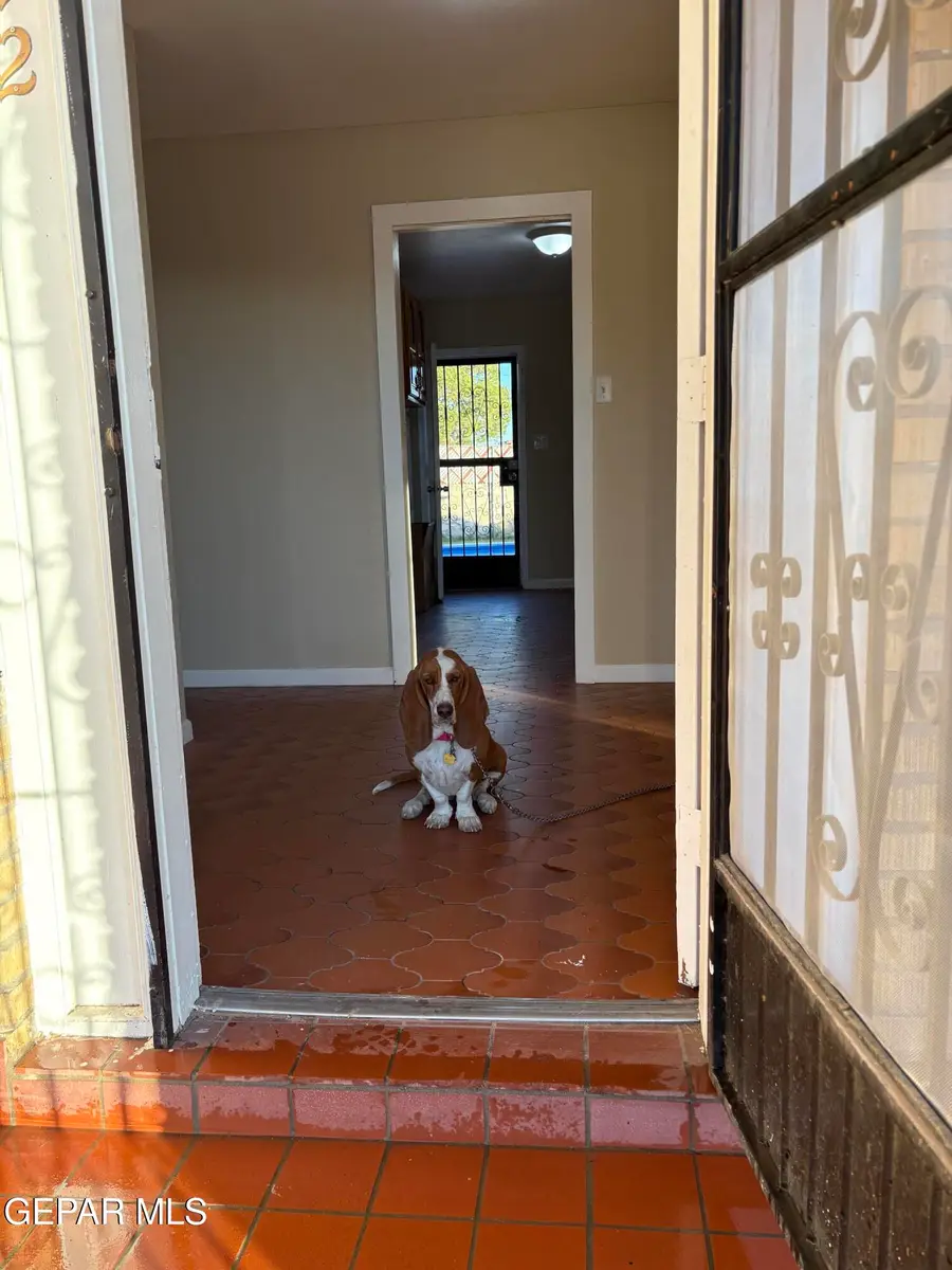 912 Argentina Street, El Paso, TX 79903 - Image #3