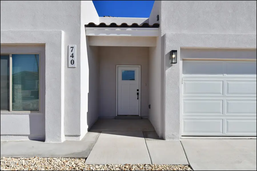 740 Weiermann Street, Horizon City, TX 79928 - Image #3