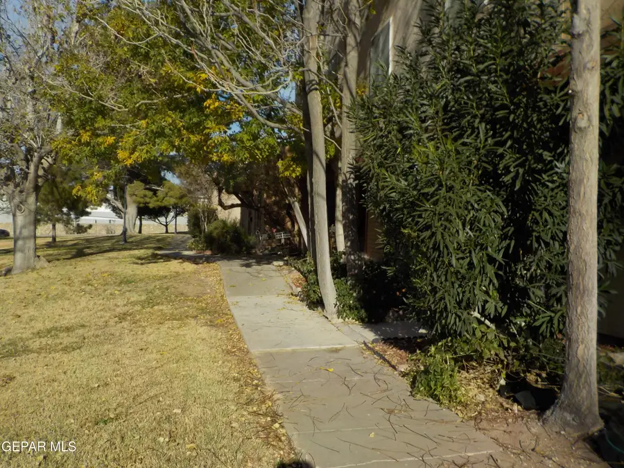 217 Maricopa Drive, El Paso, TX 79912 - Image #3