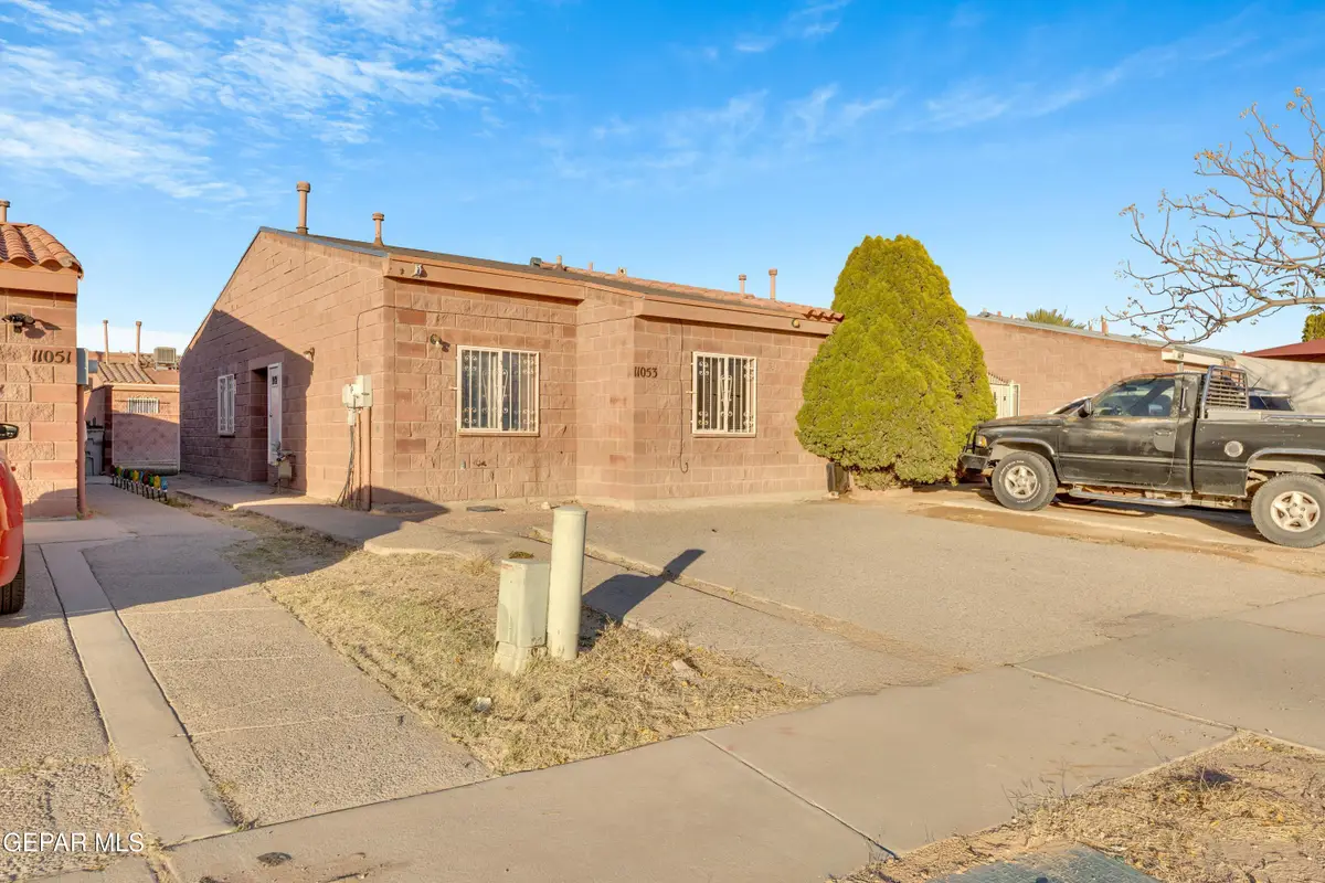 11053 Oasis Drive, El Paso, TX 79936 - Image #1