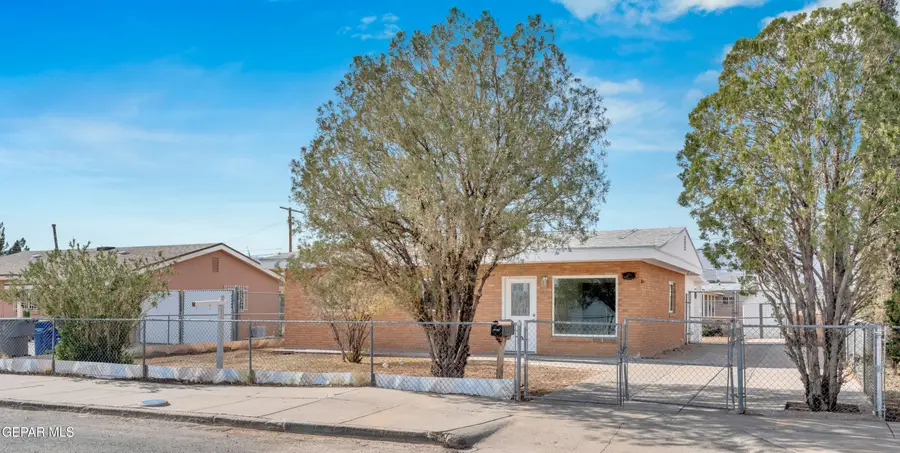 8409 Mount Rainer Drive, El Paso, TX 79904 - Image #2