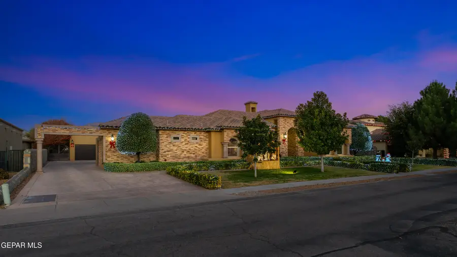 4500 Honey Willow Way, El Paso, TX 79922 - Image #3