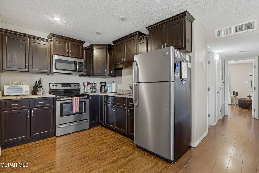 6400 Edgemere Boulevard #100, El Paso, TX 79925 - Image #3