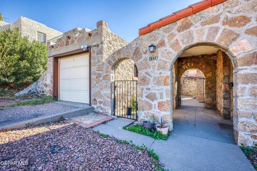 1210 Mesita Drive, El Paso, TX 79902 - #3