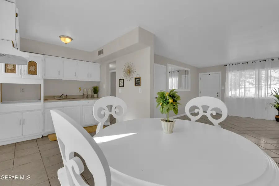 5708 Corsicana Avenue, El Paso, TX 79924 - #2