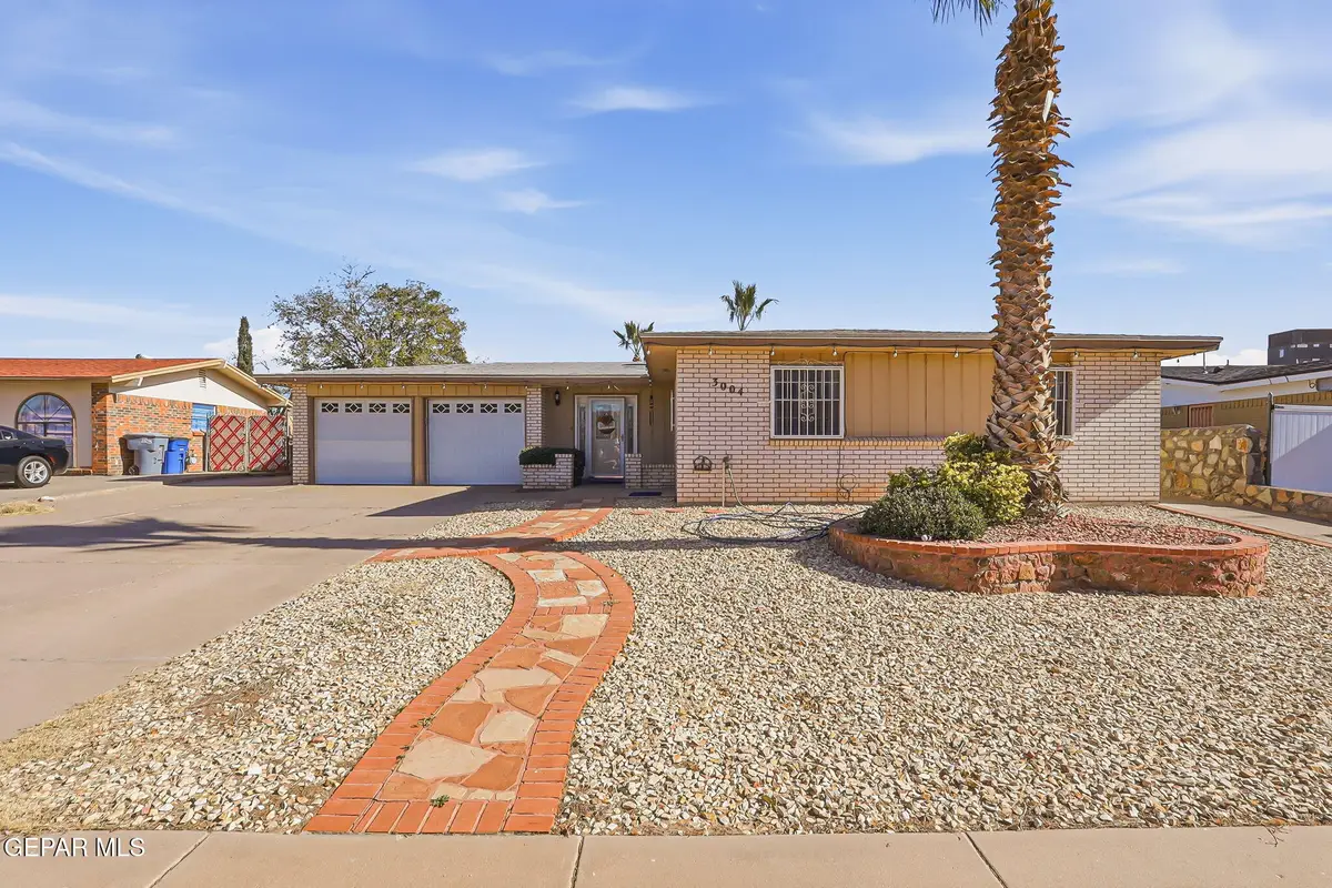 3004 Gaston Drive, El Paso, TX 79935 - Image #1