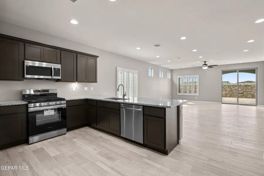 15232 Endurance Avenue, El Paso, TX 79938 - Image #2