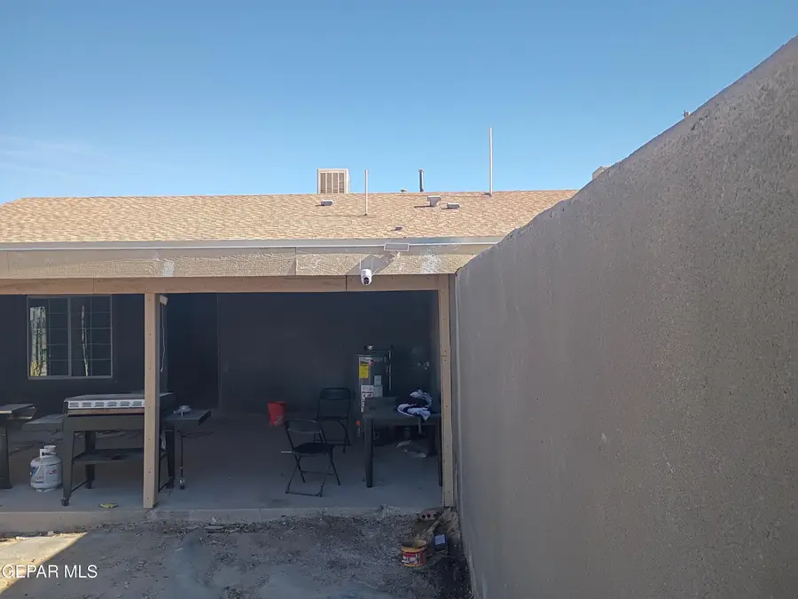 660 Wake Forest Lane, El Paso, TX 79928 - Image #2