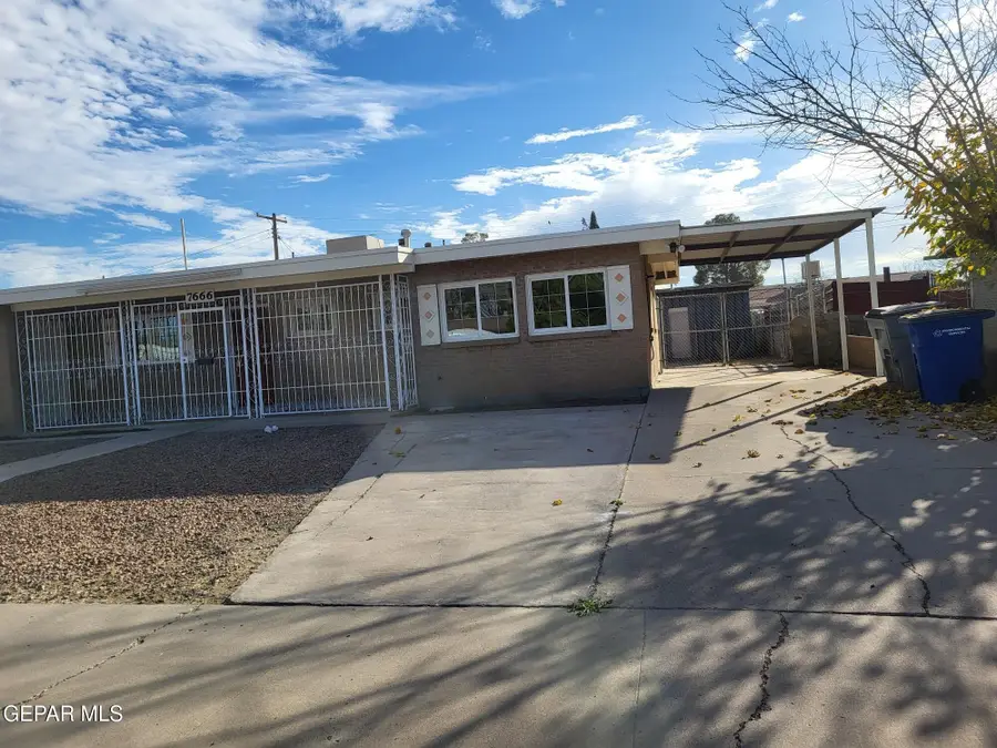 7666 Franklin Drive, El Paso, TX 79915 - Image #2