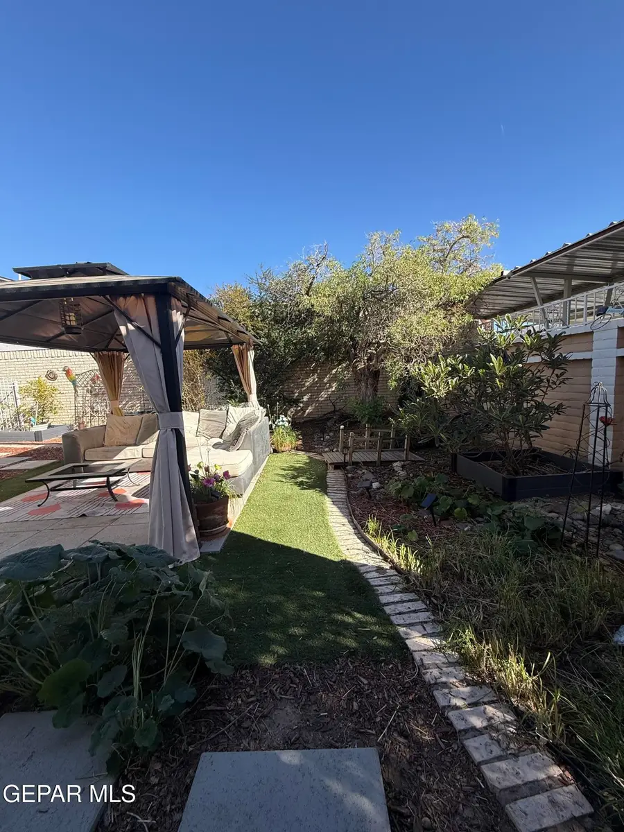 7413 Lenox Court, El Paso, TX 79912 - Image #2