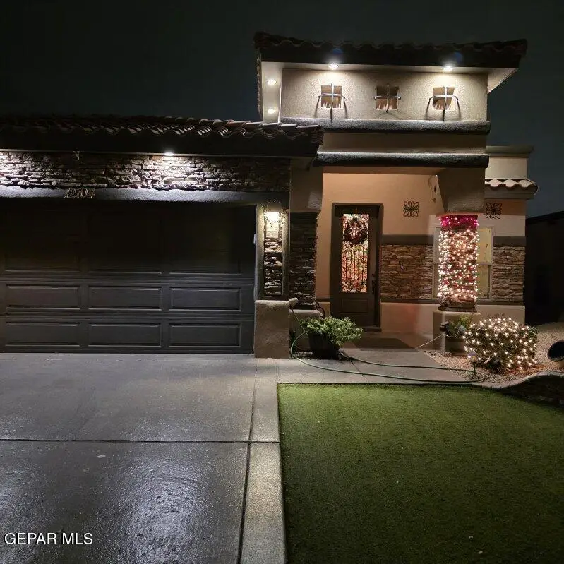12104 Silver Crown Court, El Paso, TX 79928 - Image #1
