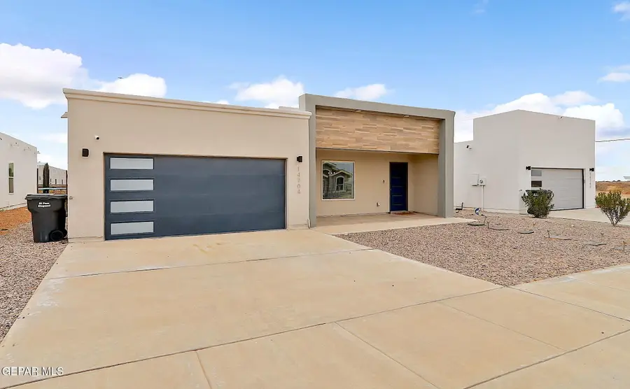 14704 Mountain Breeze Avenue, Horizon City, TX 79928 - Image #2