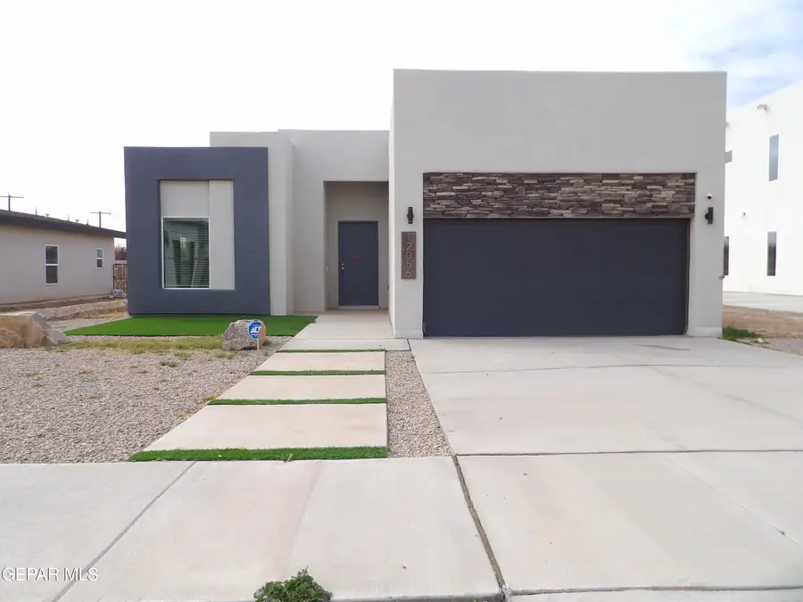 12056 Iron Hollow Street, Socorro, TX 79927 - Image #2