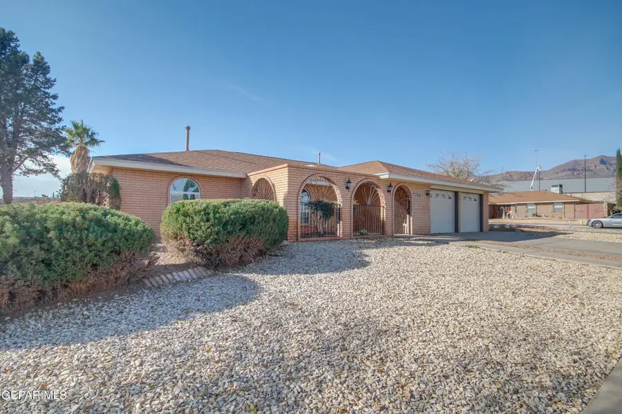 4500 R J Lunn Court, El Paso, TX 79924 - Image #2