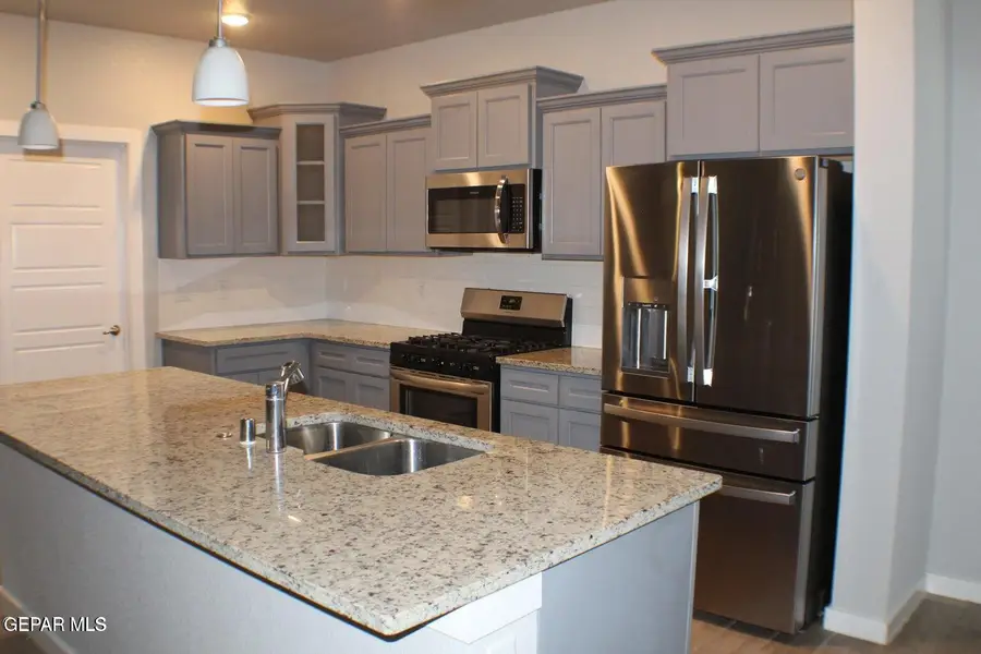 940 Abe Goldberg Drive, El Paso, TX 79932 - Image #3