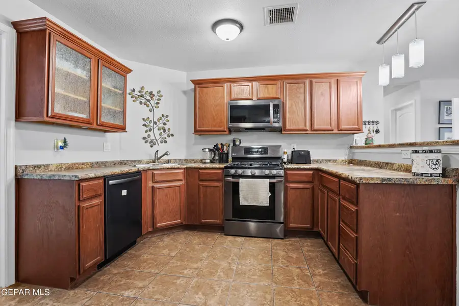 2808 Pasillo Rock Place, El Paso, TX 79938 - Image #3