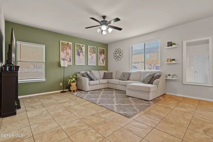 13225 Wellington, Horizon City, TX 79928 - Image #2