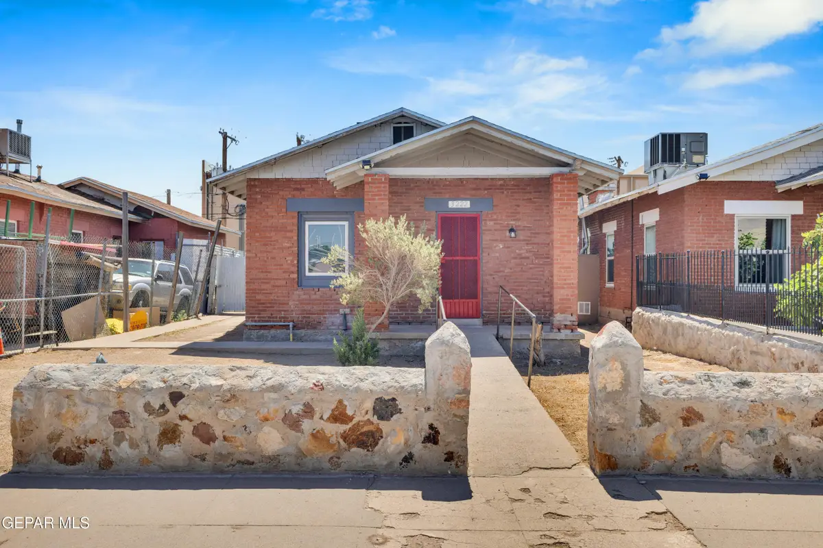 3222 E Missouri Avenue, El Paso, TX 79903 - Image #1