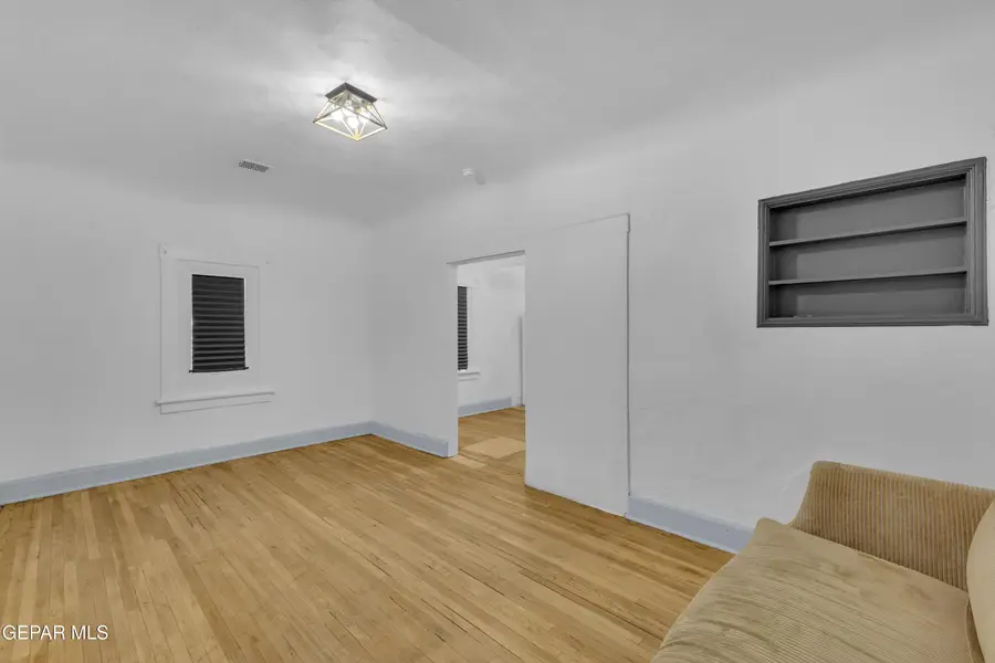3222 E Missouri Avenue, El Paso, TX 79903 - Image #3