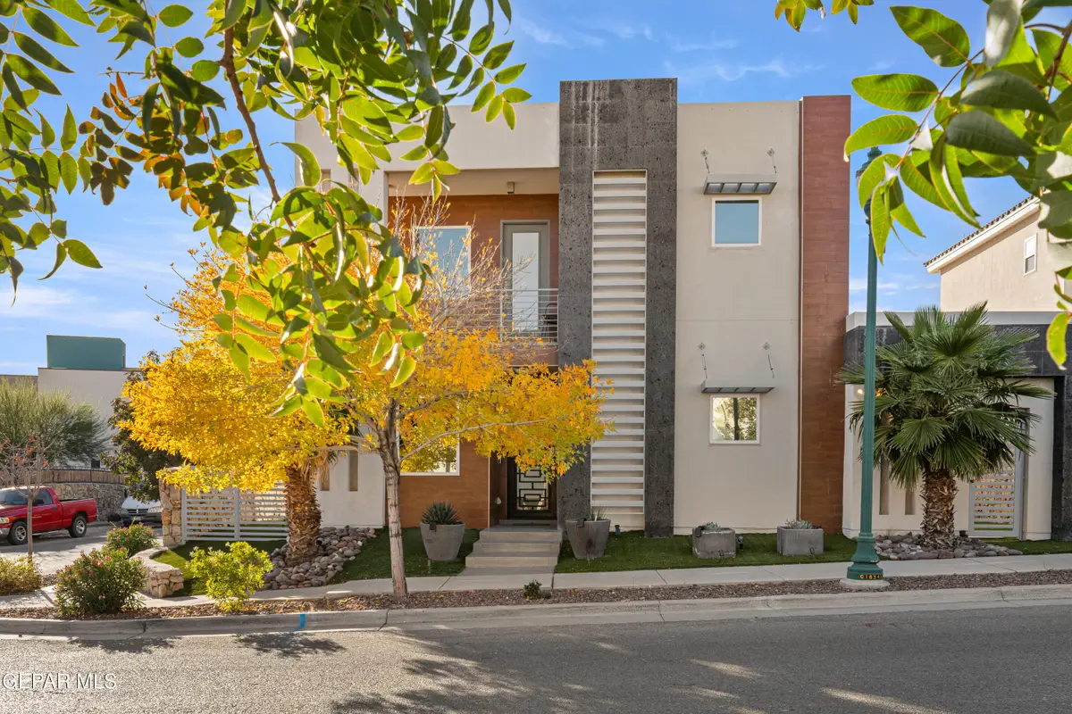 421 S Festival Drive, El Paso, TX 79912 - Image #1