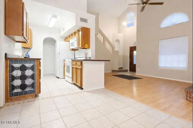 11301 Tenaha Avenue, El Paso, TX 79936 - Image #3