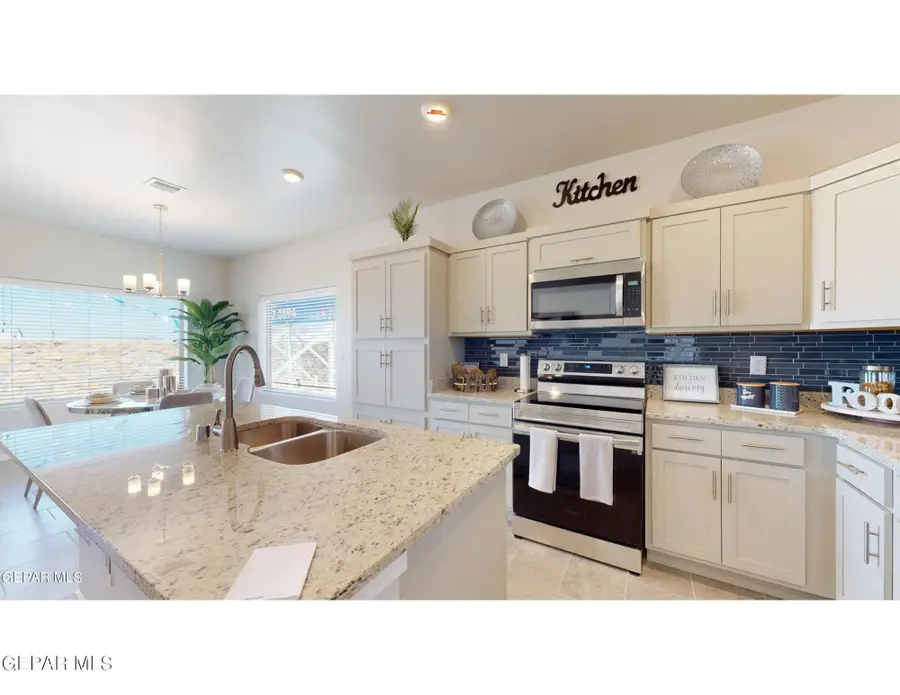 904 Aircoupe Way, El Paso, TX 79928 - Image #3