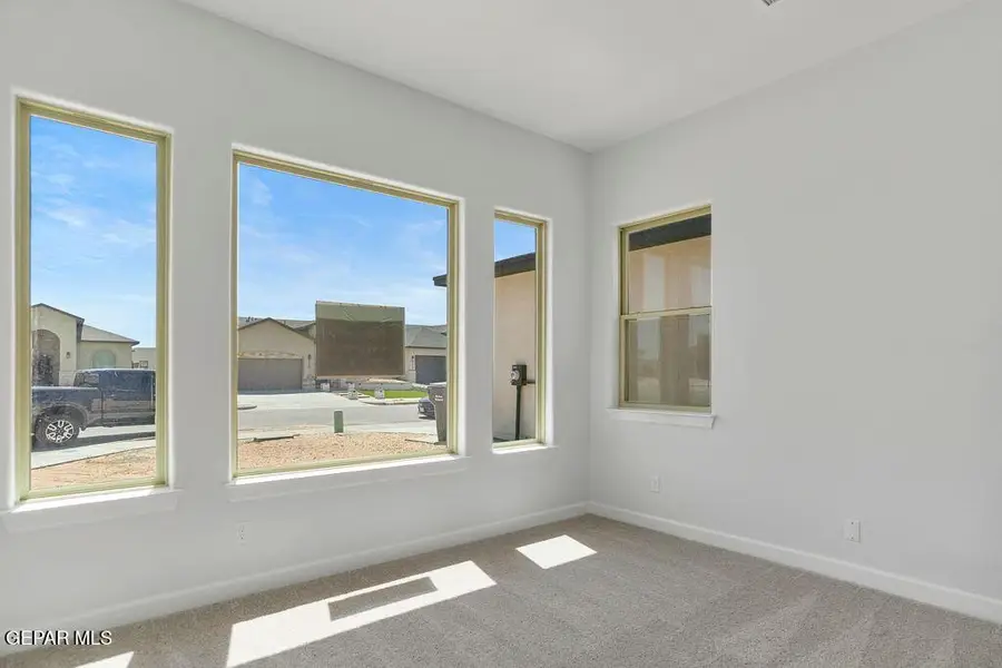 1116 Steel Hill Avenue, Santa Teresa, NM 88008 - Image #3