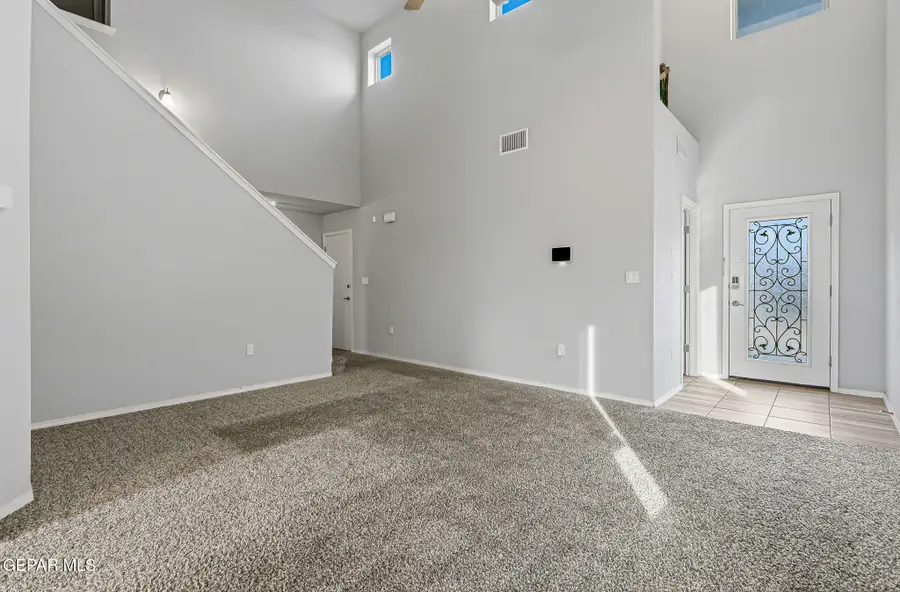 11588 Flor Sereno Place, Socorro, TX 79927 - Image #3