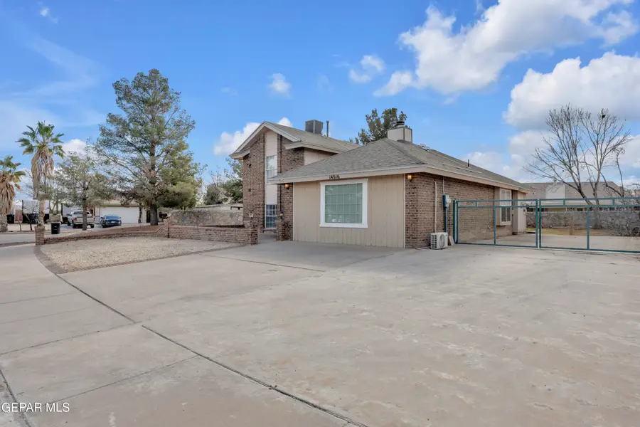 14016 Tuckey Lane, Horizon City, TX 79928 - Image #2