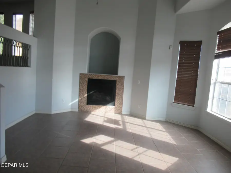 14129 Rainbow Point Drive, El Paso, TX 79938 - Image #2