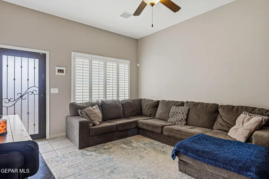 3853 Loma Brisa Drive, El Paso, TX 79938 - #3