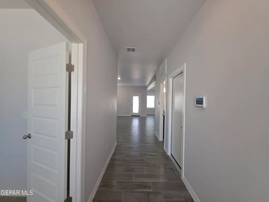 9935 Rhiannon Place, Socorro, TX 79927 - Image #2