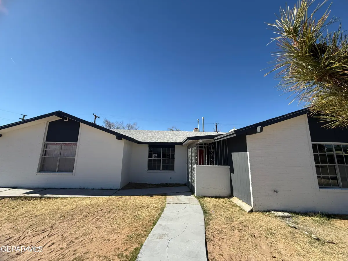 2701 Gaston Drive, El Paso, TX 79935 - Image #1