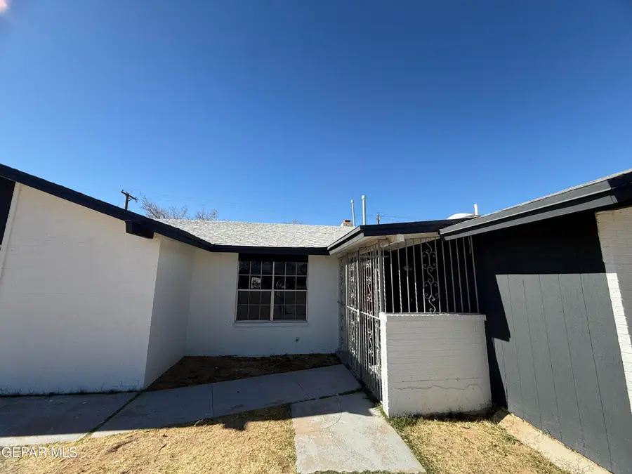 2701 Gaston Drive, El Paso, TX 79935 - Image #2