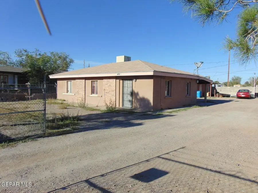 9979 Morocco Circle, Socorro, TX 79927 - #2
