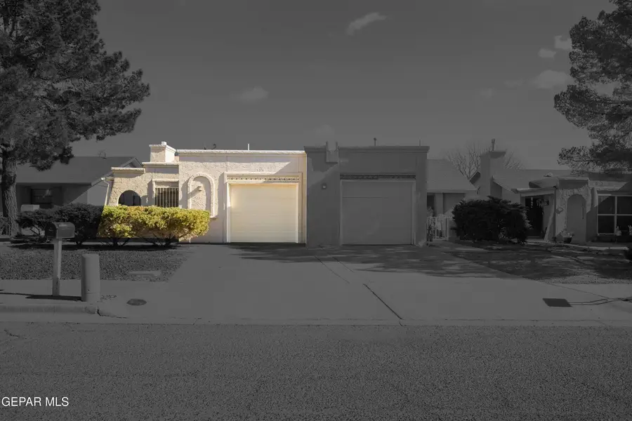 1754/1756 Villa Santos Circle, El Paso, TX 79935 - Image #2