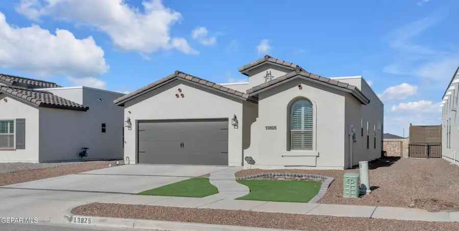 13825 Vicki Brewer Avenue, Horizon City, TX 79928 - #3