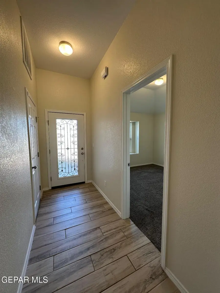13880 Sky Harbor Avenue, El Paso, TX 79928 - #2