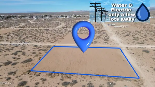 6 and 7 Fairfield Avenue, Horizon City, TX 79928