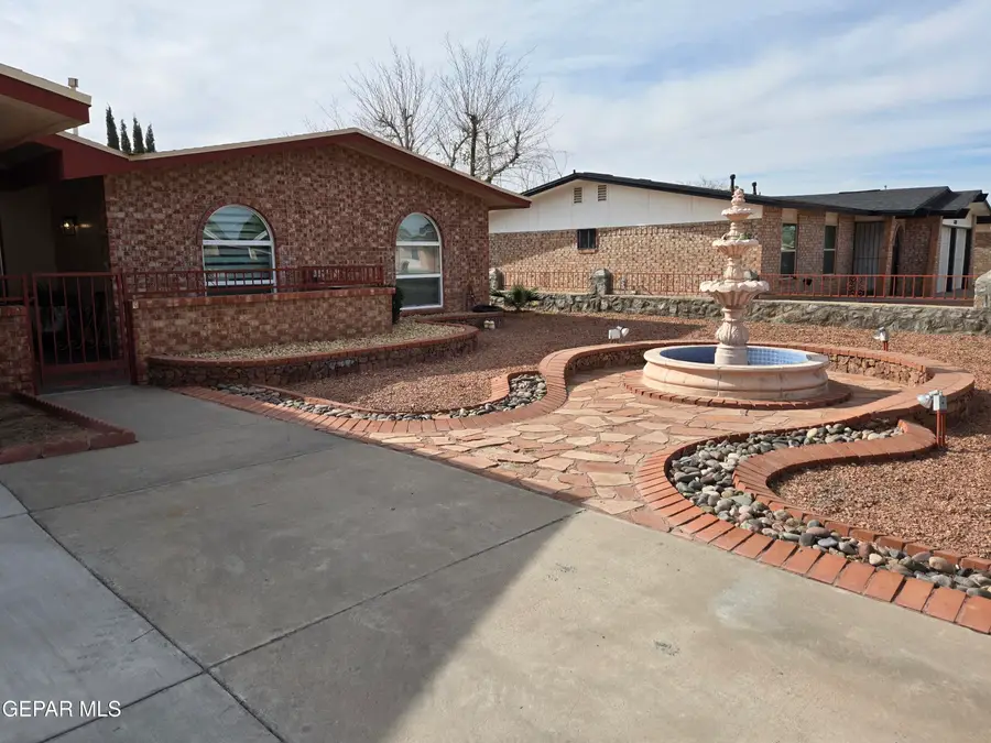11188 Shoreline Drive, El Paso, TX 79936 - Image #2