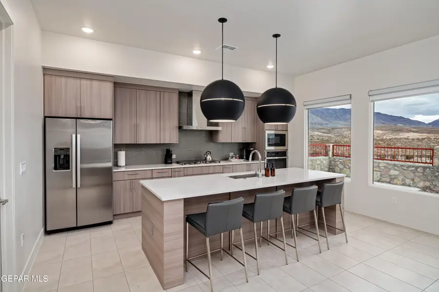 7280 Cimarron Rim Drive, El Paso, TX 79911 - Image #2