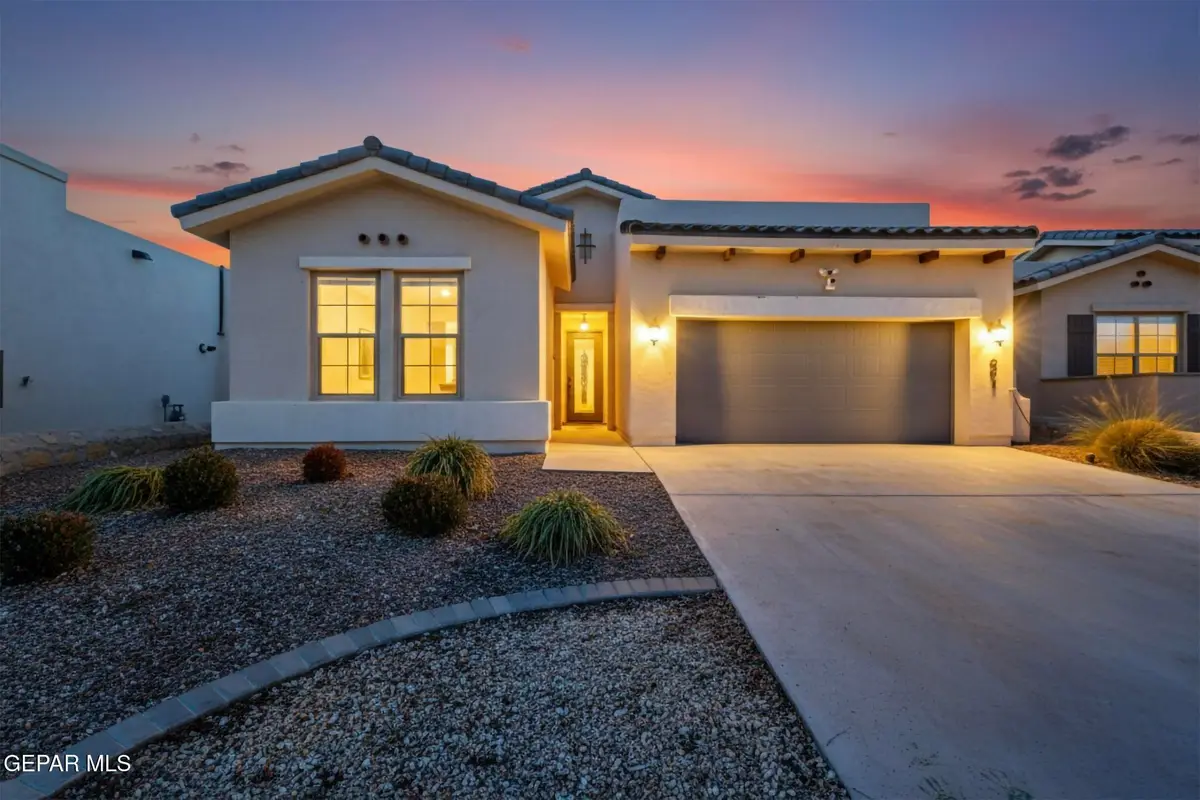 991 Hull Street, El Paso, TX 79928 - Image #1