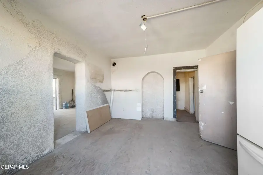 88 N Boone Street, El Paso, TX 79905 - Image #3
