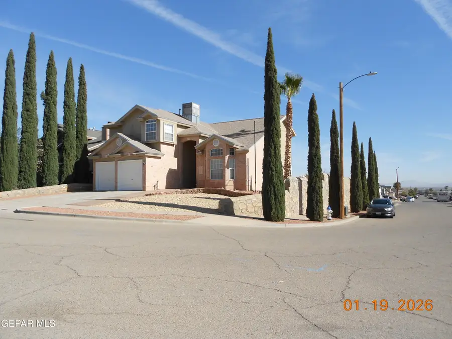 4592 Robert Acosta Drive, El Paso, TX 79934 - Image #2